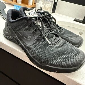 Nike Black metcon 8.5 Sneakers